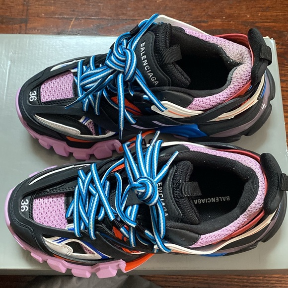 Balenciaga Track Sneakers - Picture 2 of 8